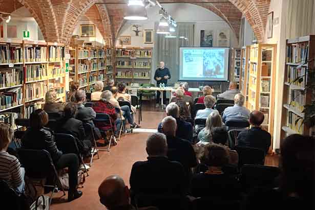 presentazione biblioteca